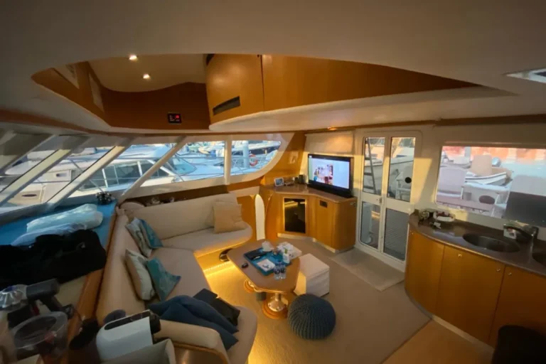 Catamaran Yacht Luxury New Year’s Eve Abu Dhabi – photo 3