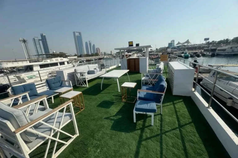 House Boat Luxury M1 – Yacht Charter – photo 11
