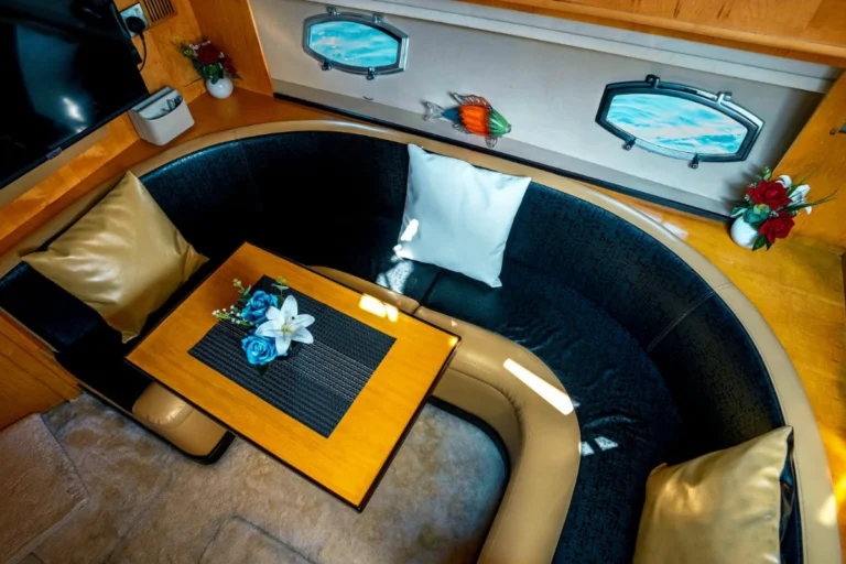 36 FT Luxury Oryx Fishing Boat Rental Dubai – photo 2