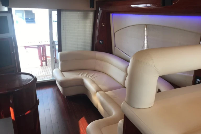 55 Ft Majesty (Birthday Yacht) – photo 7