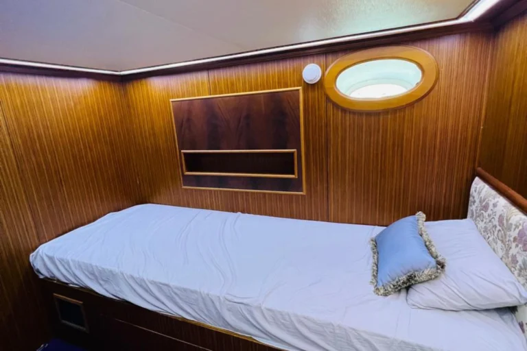 120 Ft Lafet (Birthday Yacht) – photo 23