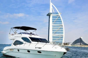 44 ft Majesty yacht charter in Dubai Marina
