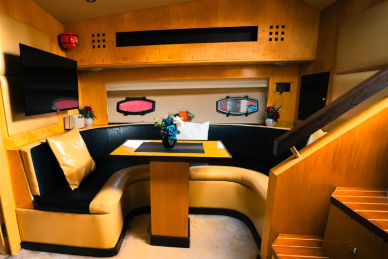 36 FT Luxury Oryx Fishing Boat Rental Dubai – photo 6