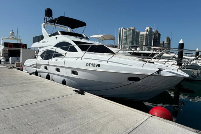 50 FT Majesty Plus Yacht Dubai
