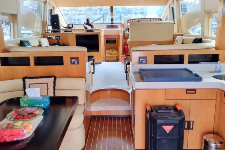 56 FT Luxury Majesty Yacht Dubai – photo 7