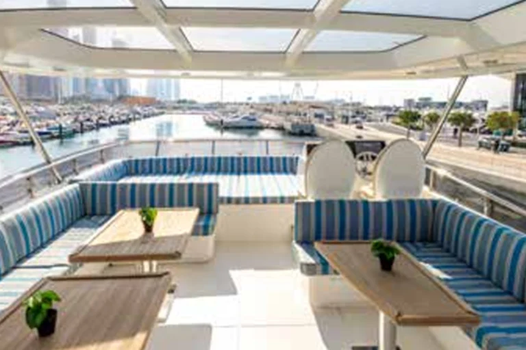 96 FT Caliente Luxury Yacht Rental Dubai – photo 5