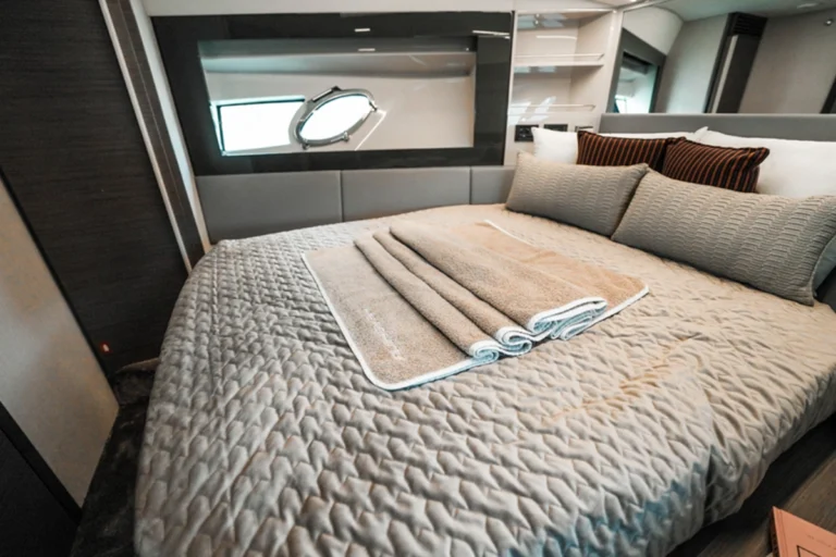 Pershing 5X Shark Grey Yacht Rental Dubai – photo 8