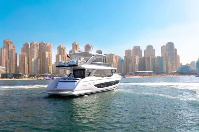 63 FT Amie & Axle Luxury Yacht Rental Dubai – photo 5