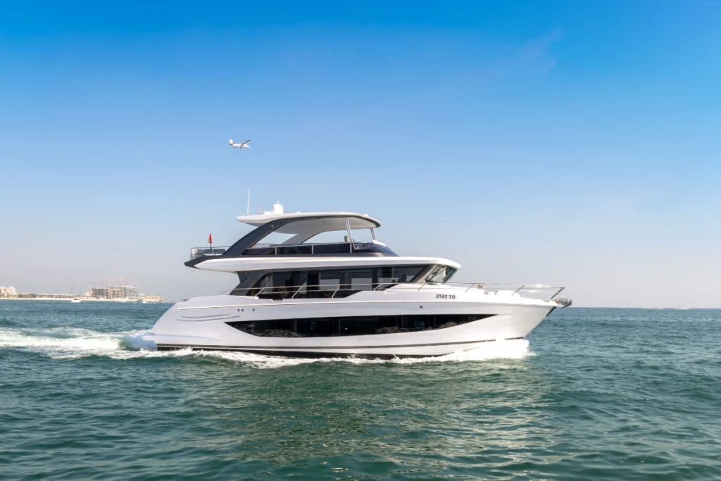 Yacht