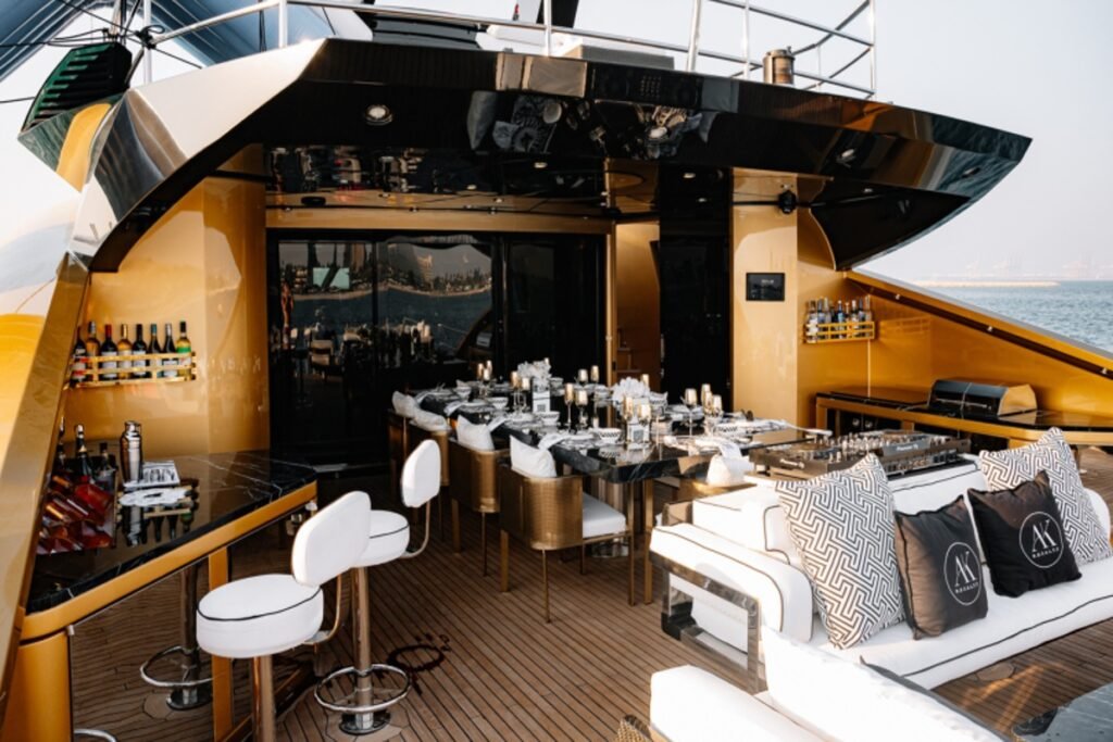Yacht