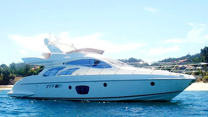 Azimut Luxury Yacht New Year’s Eve Abu Dhabi