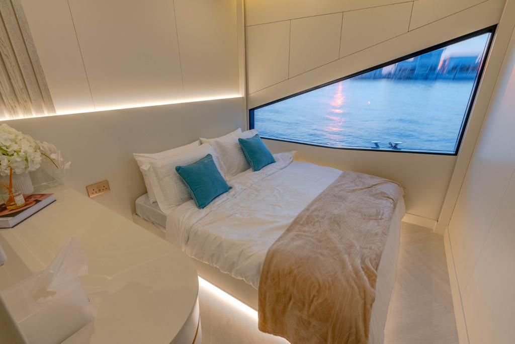 Celestia Jacuzzi Yacht Abu Dhabi — 8