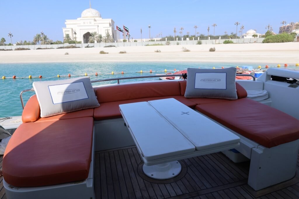 Pershing 62 Luxury Yacht Abu Dhabi — 3